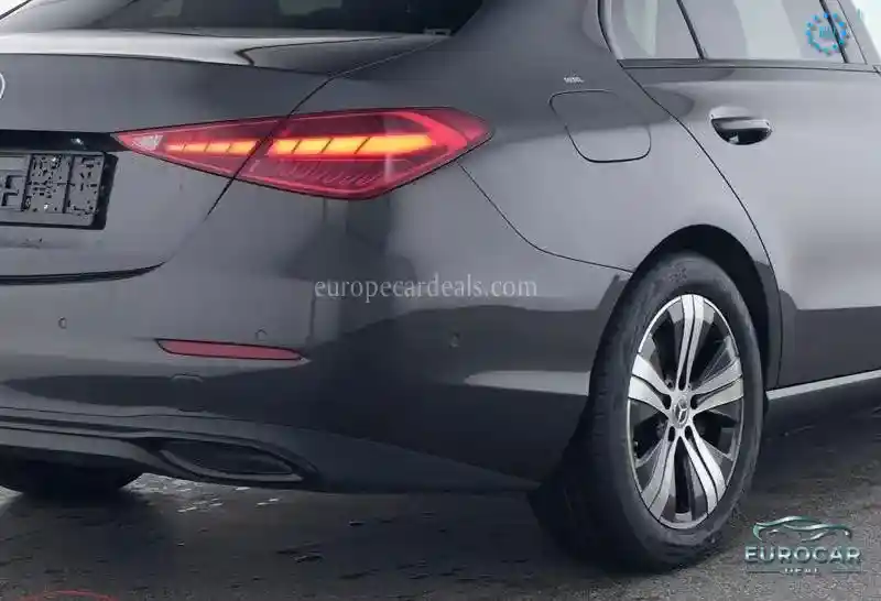 Mercedes-Benz C 200