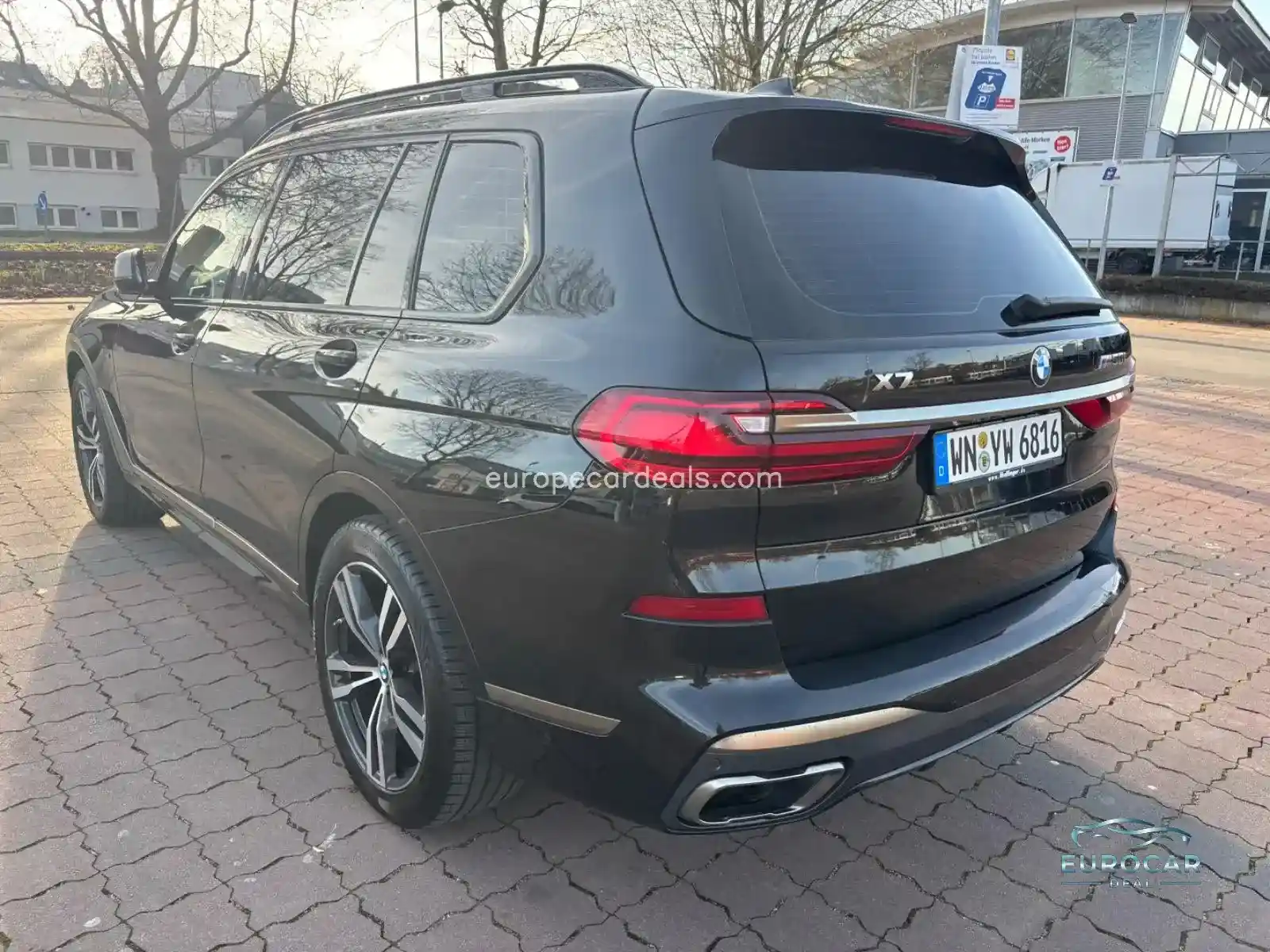 BMW X7 M50