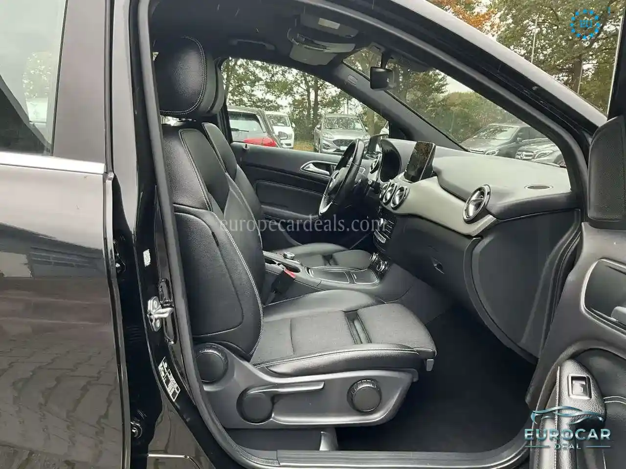Mercedes-Benz B 200