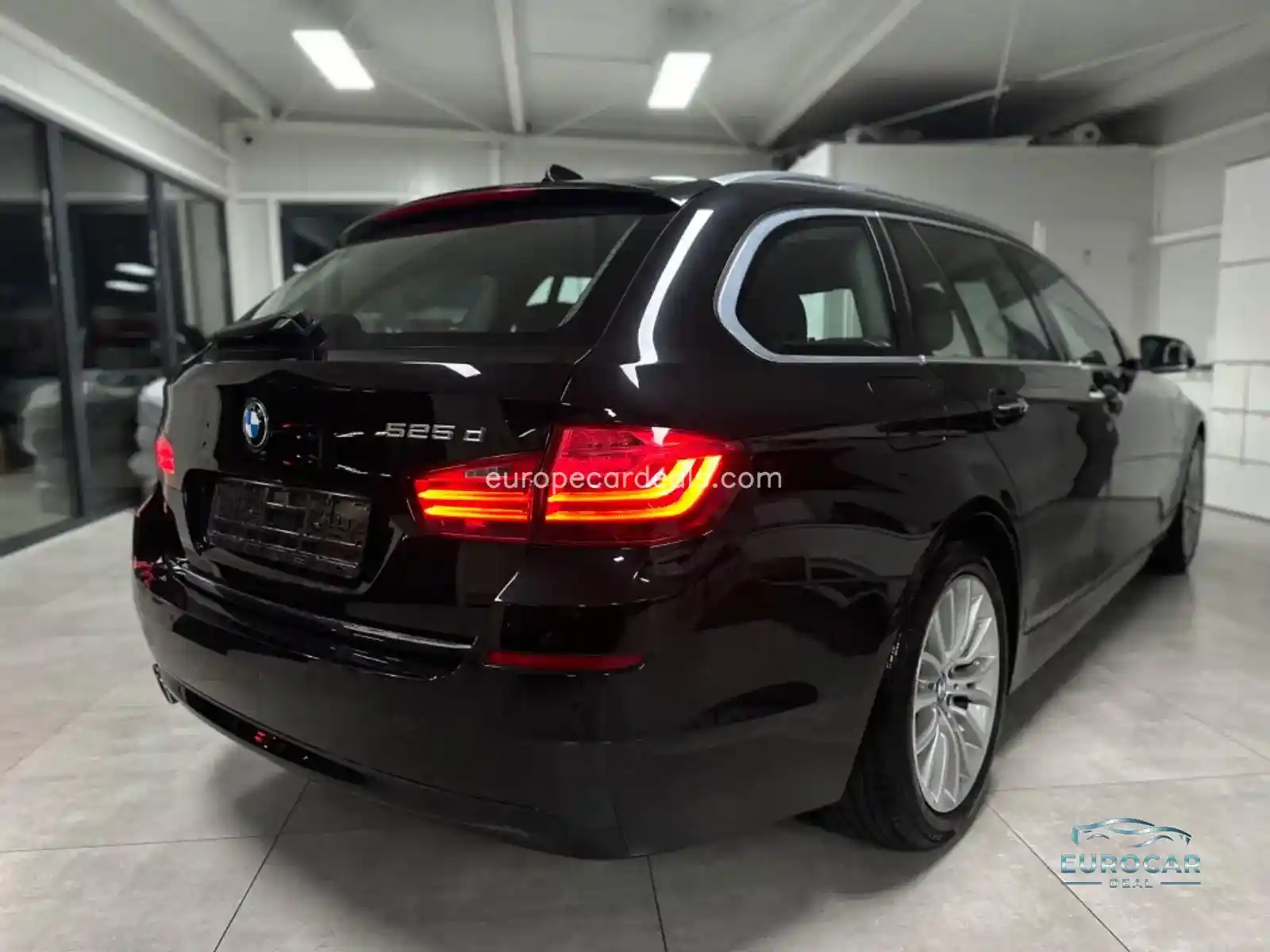 BMW 525