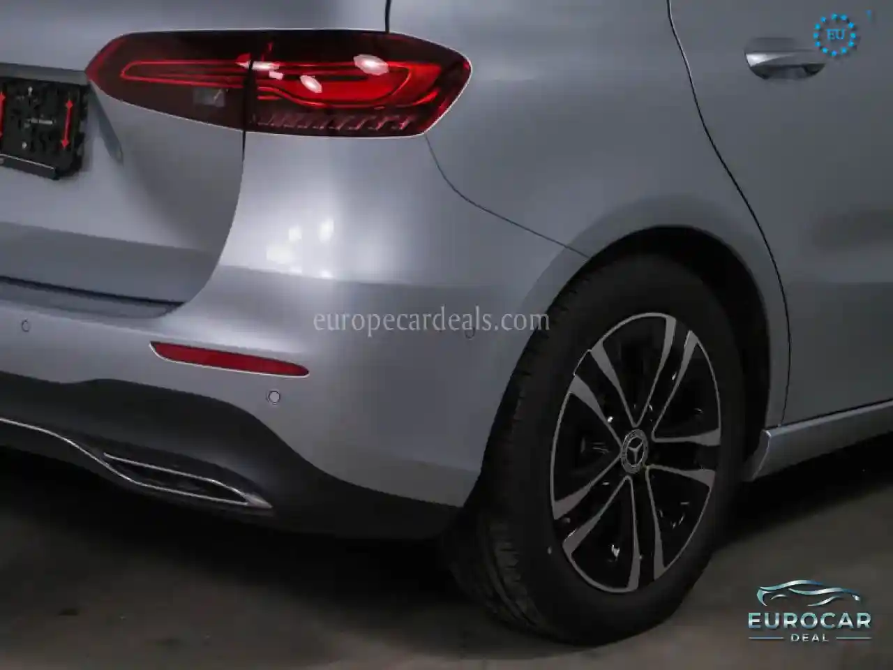 Mercedes-Benz B 200