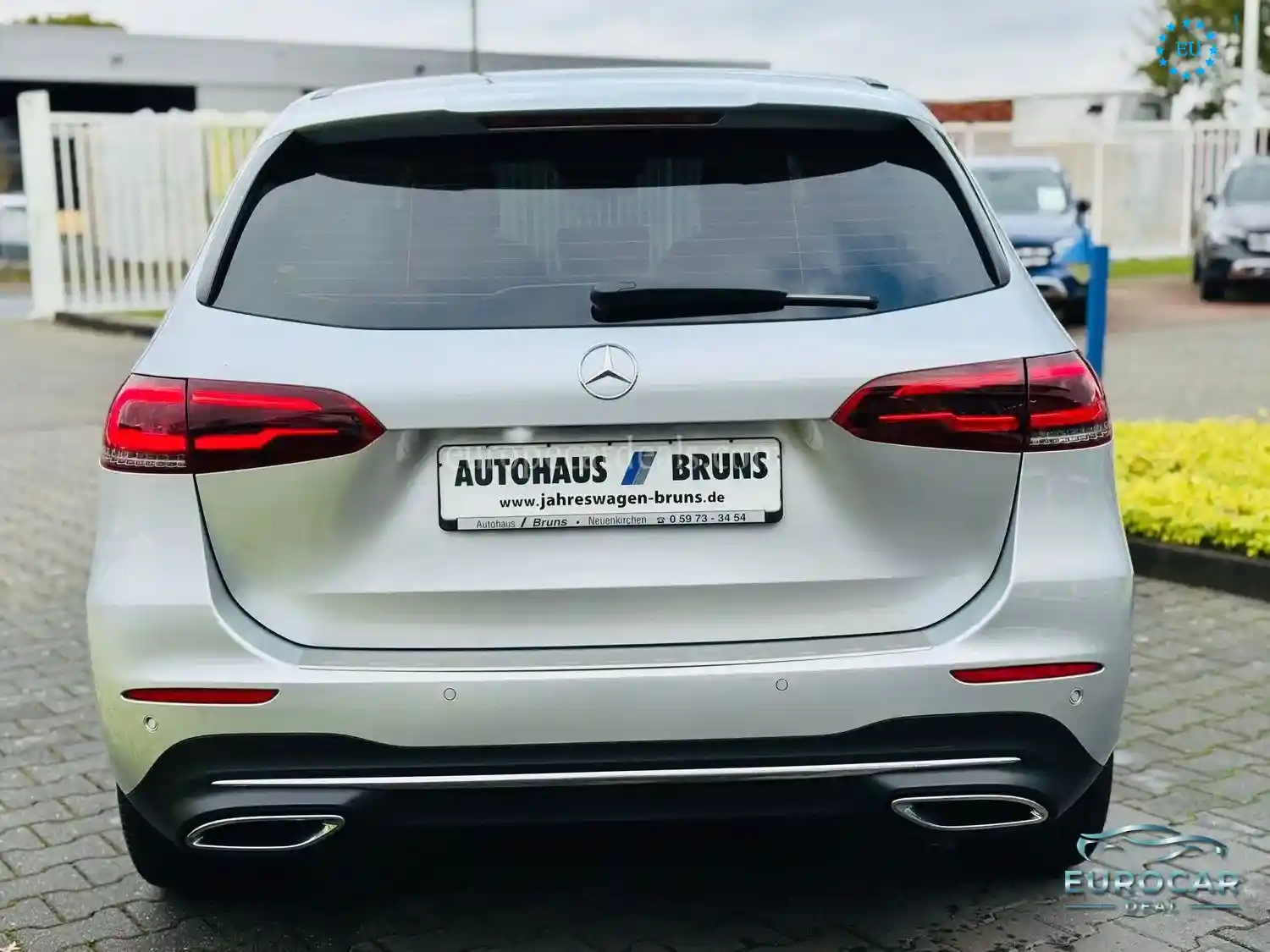 Mercedes-Benz B 200