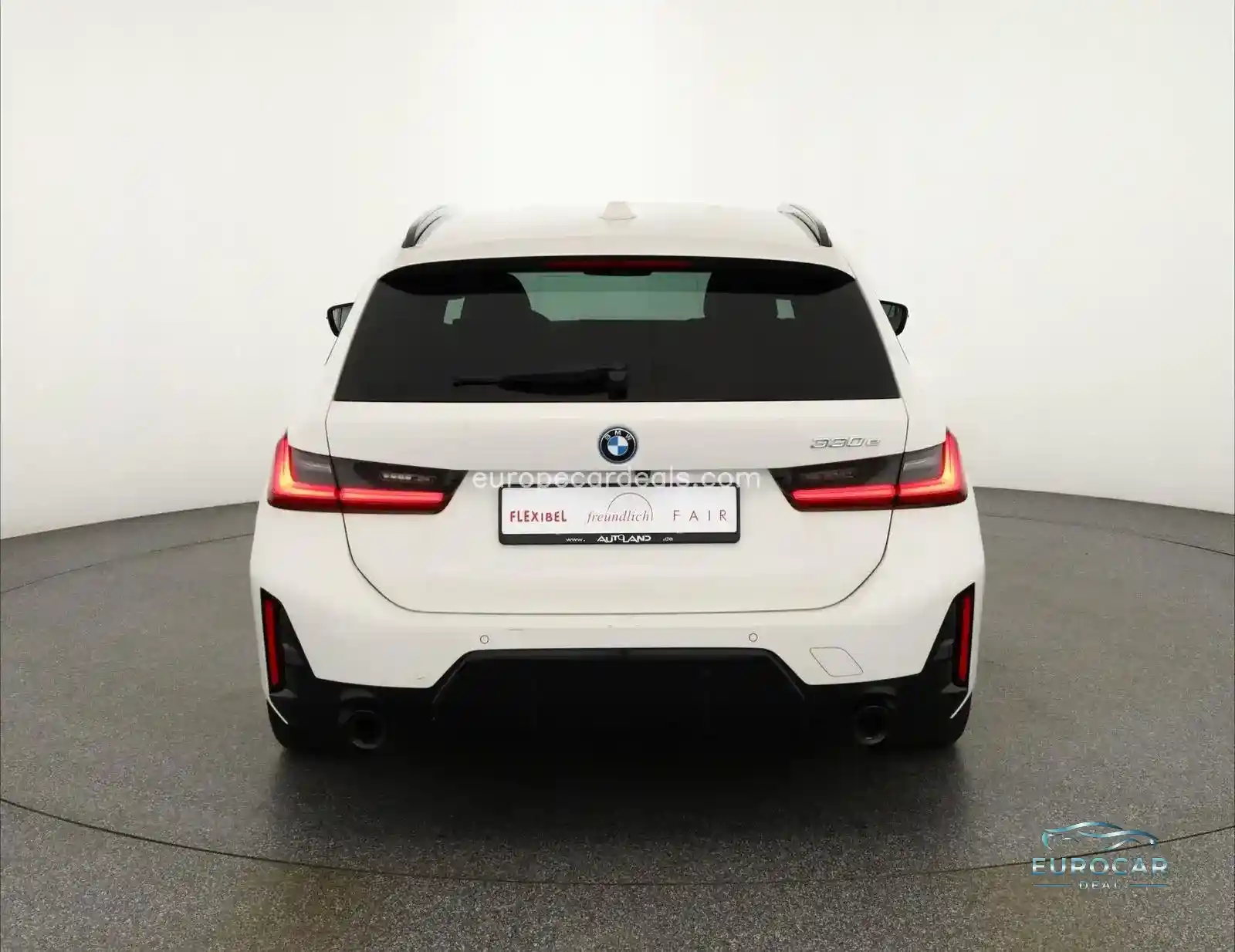 BMW 330