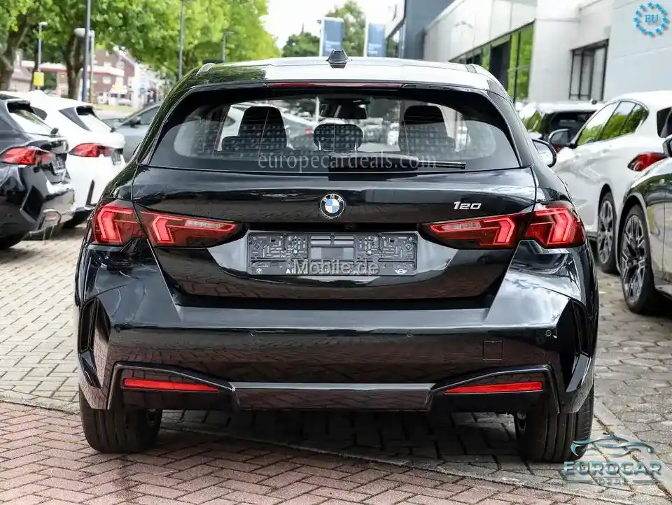 BMW 120