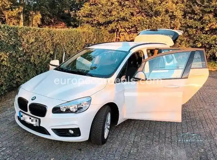 BMW 216