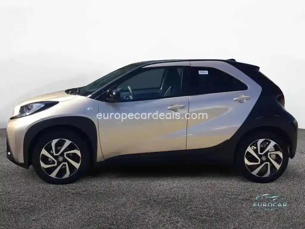 Toyota Aygo (X)