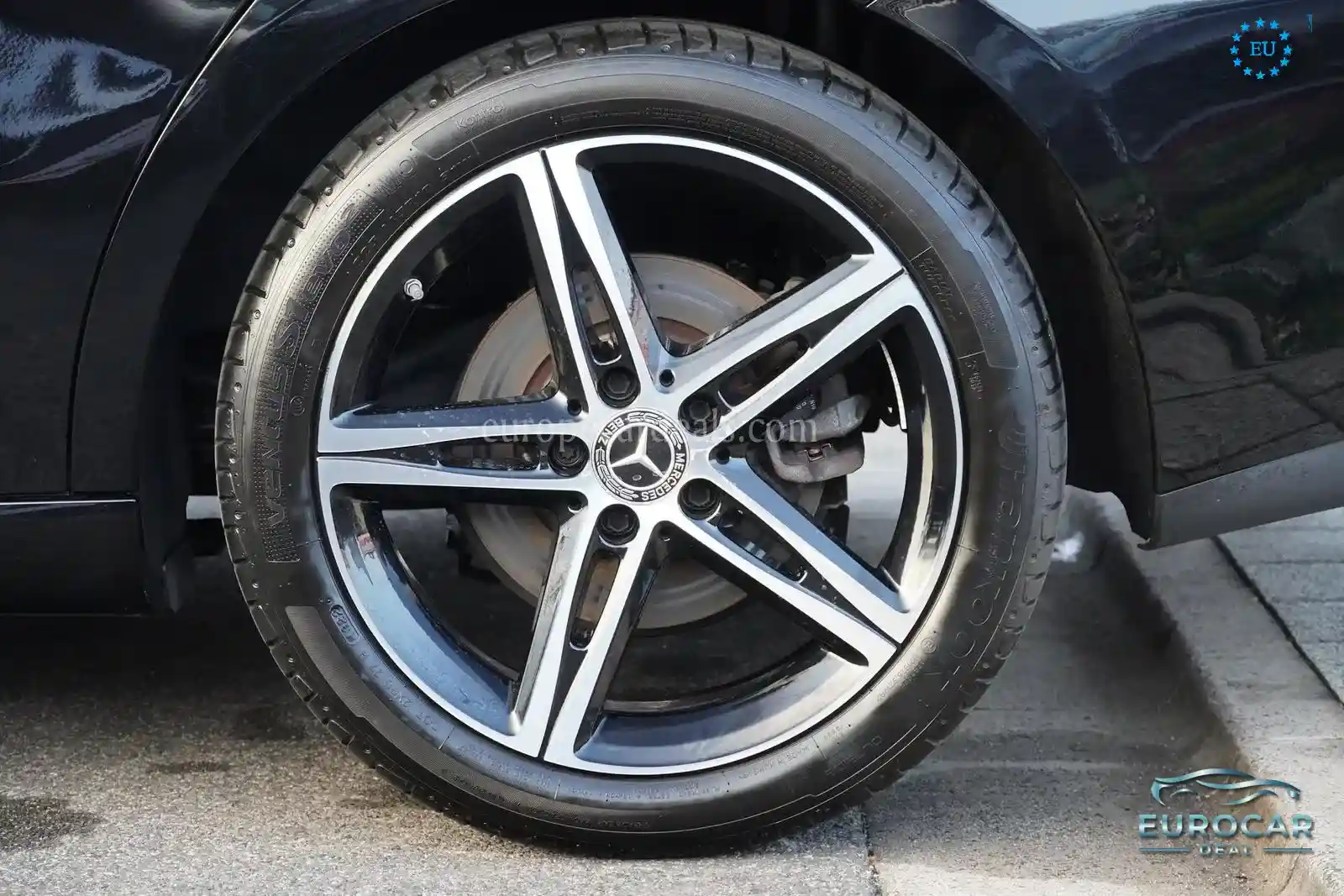 Mercedes-Benz CLA 180