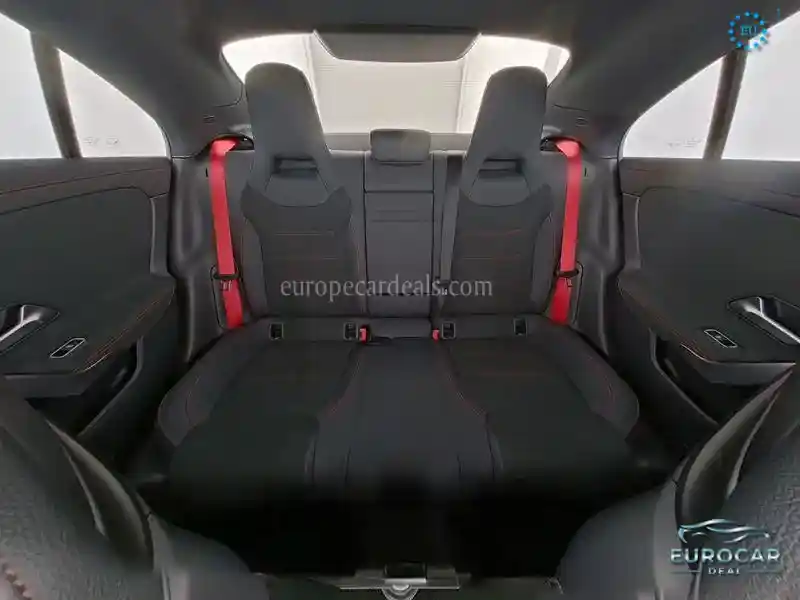 Mercedes-Benz CLA 35 AMG
