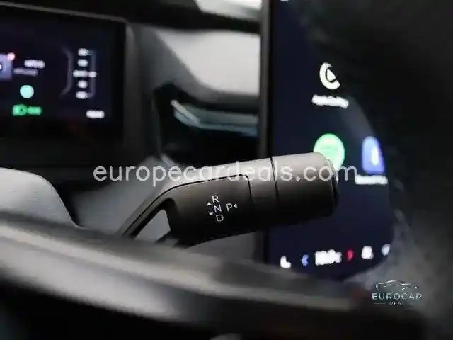 Lynk&Co 08