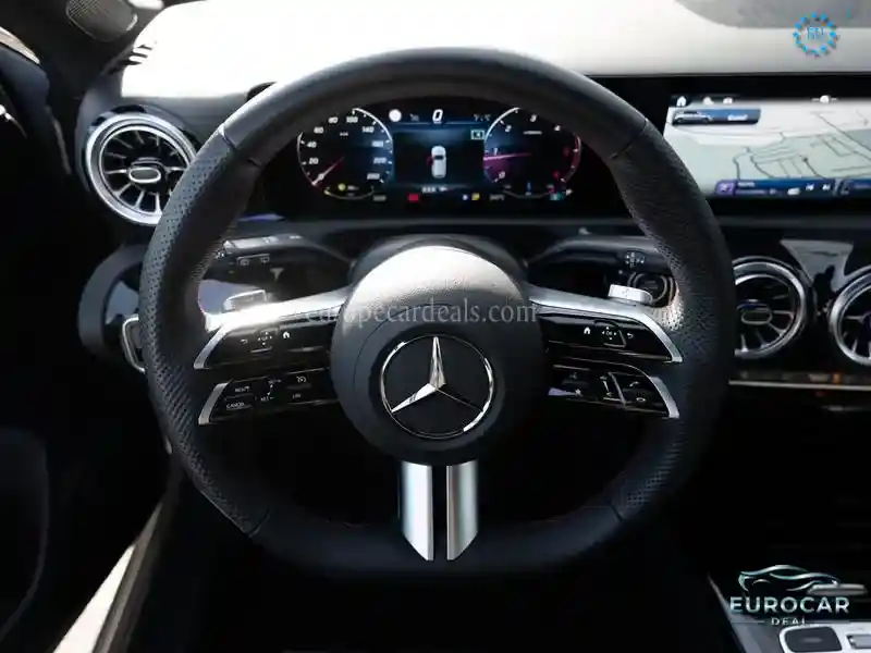 Mercedes-Benz A 220