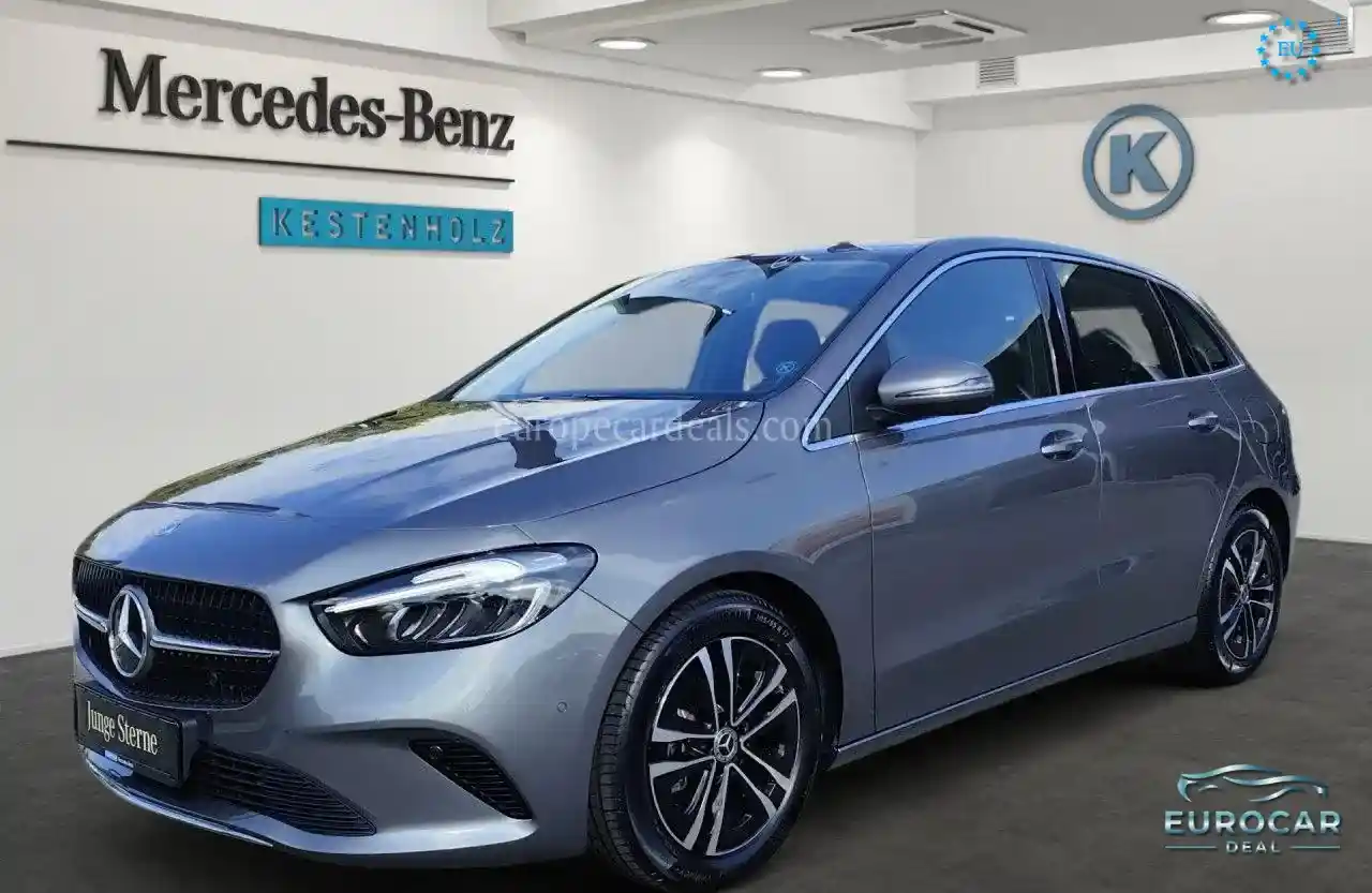Mercedes-Benz B 180
