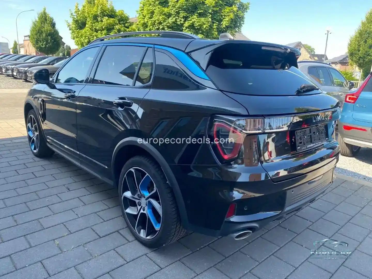 Lynk&Co 01