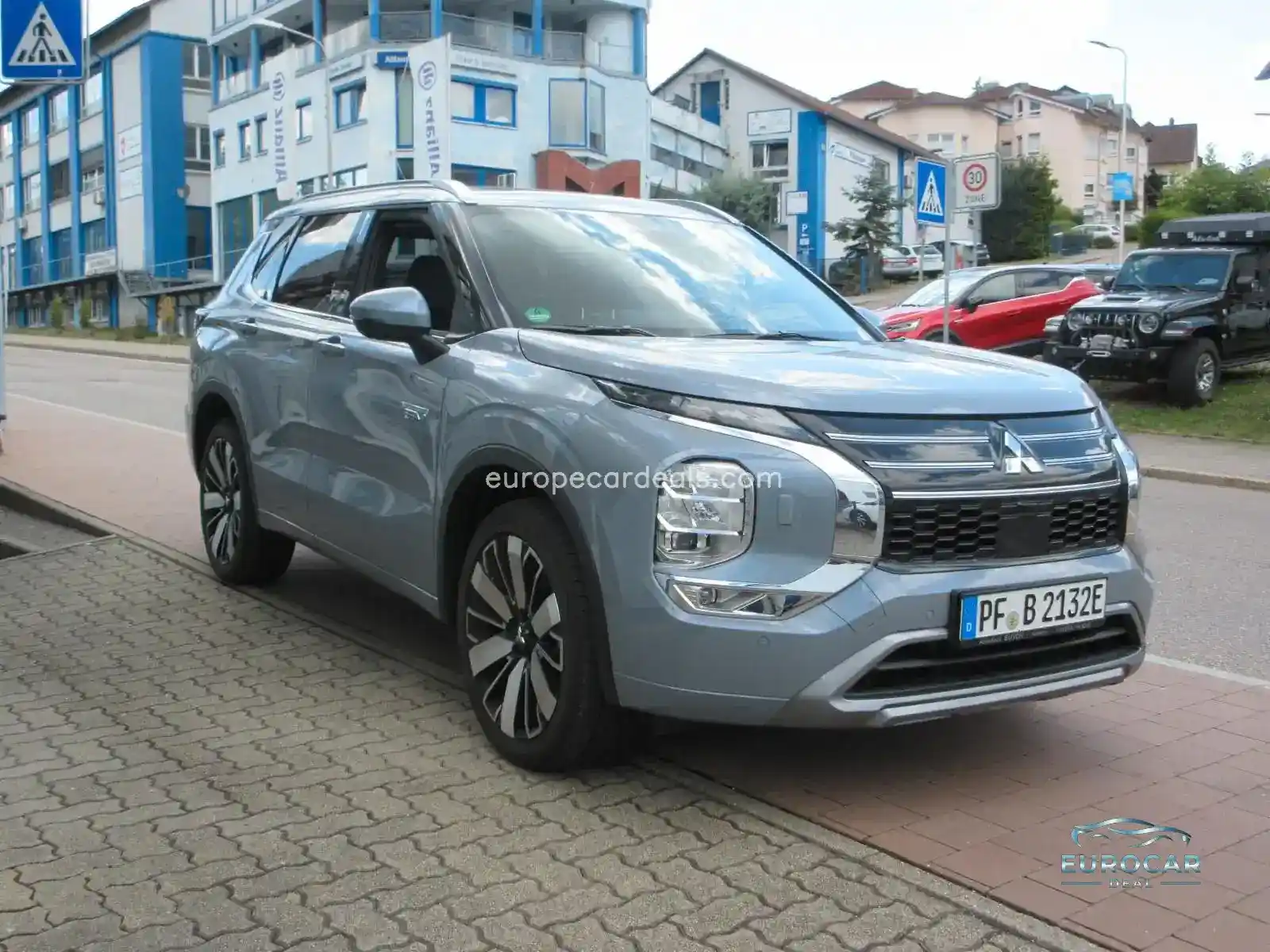 Mitsubishi Plug-in Hybrid Outlander
