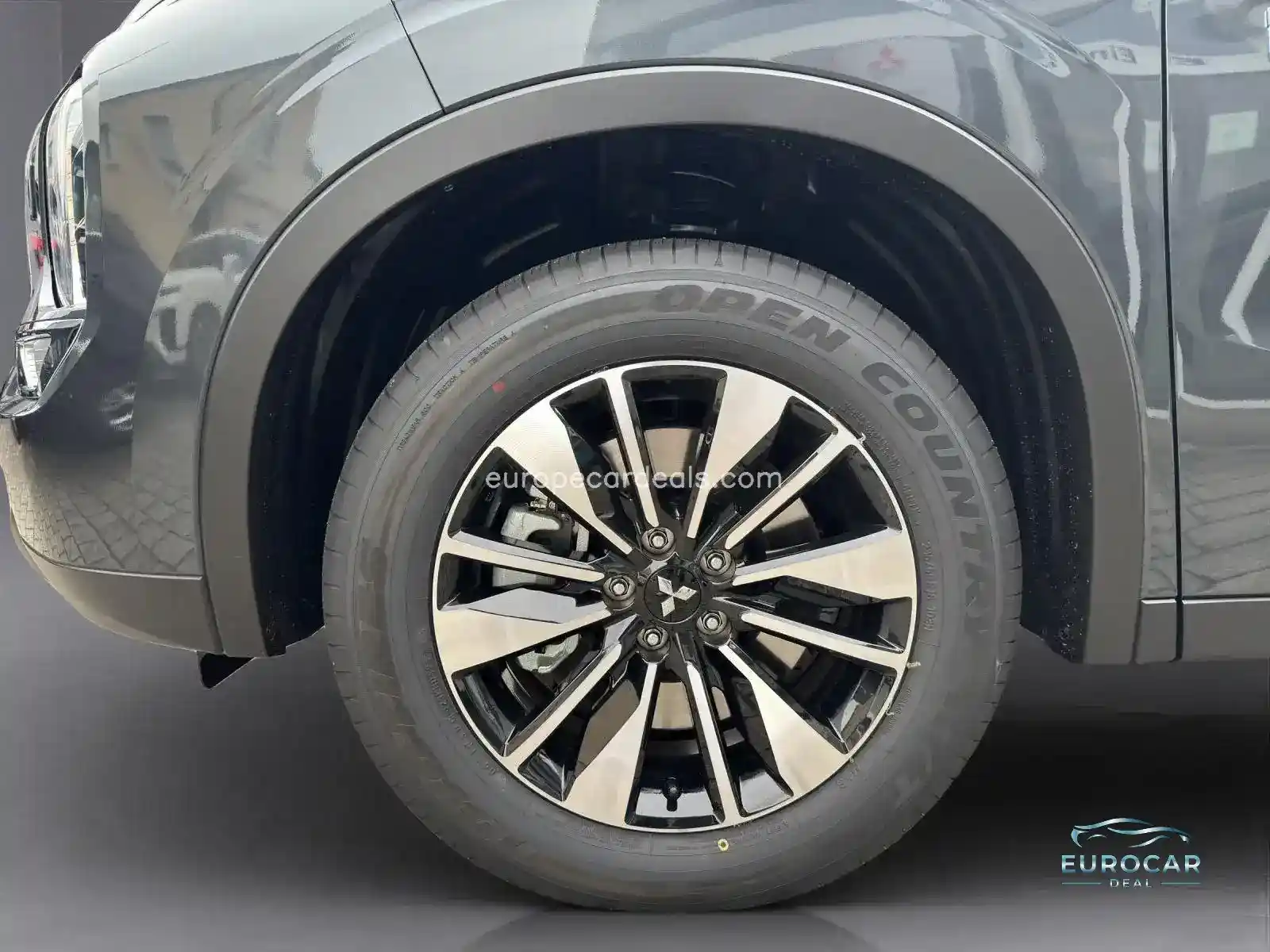 Mitsubishi Plug-in Hybrid Outlander