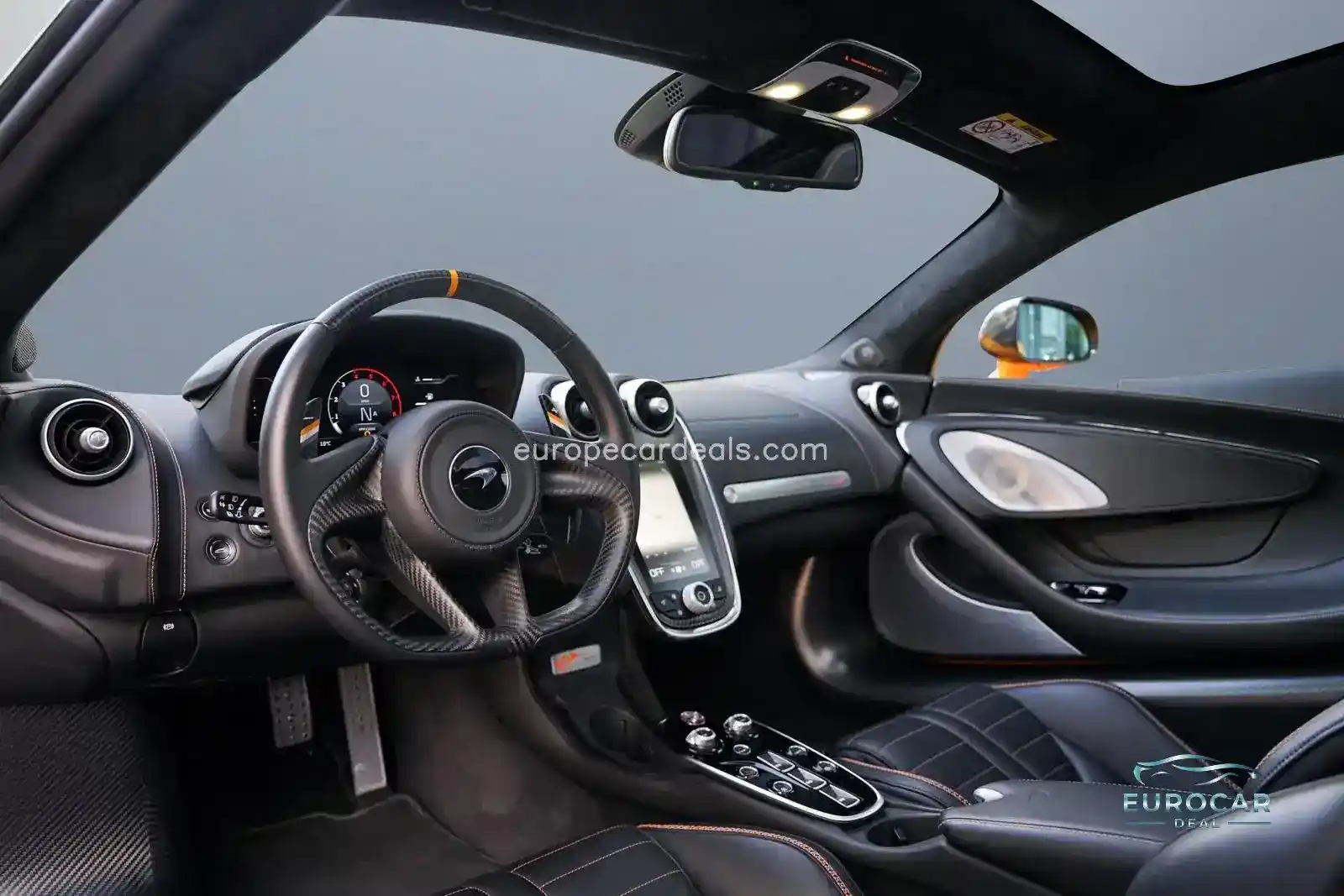 McLaren GT
