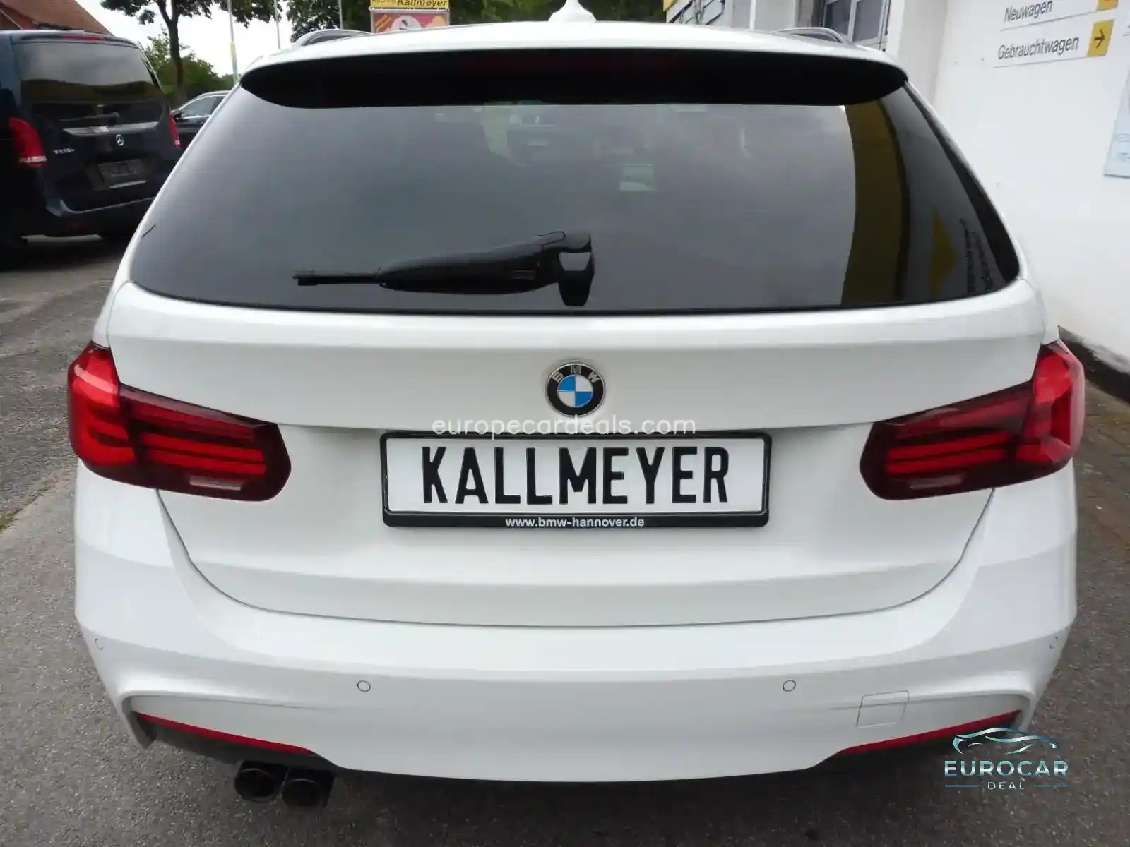 BMW 320