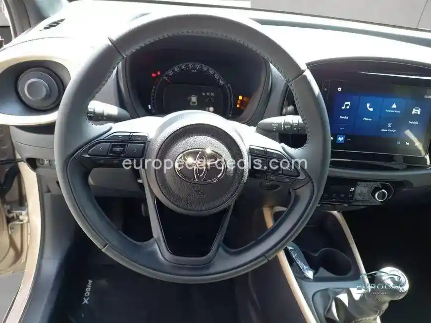 Toyota Aygo (X)