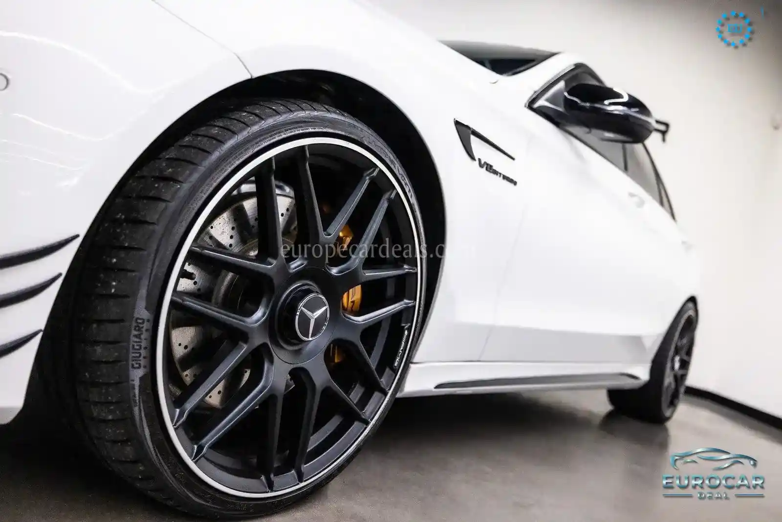 Mercedes-Benz C 63 AMG