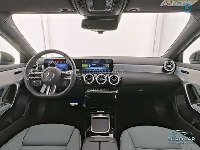 Mercedes-Benz A 220