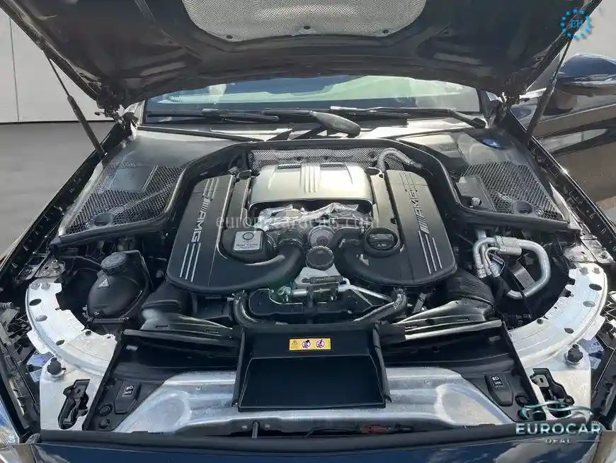 Mercedes-Benz C 63 AMG