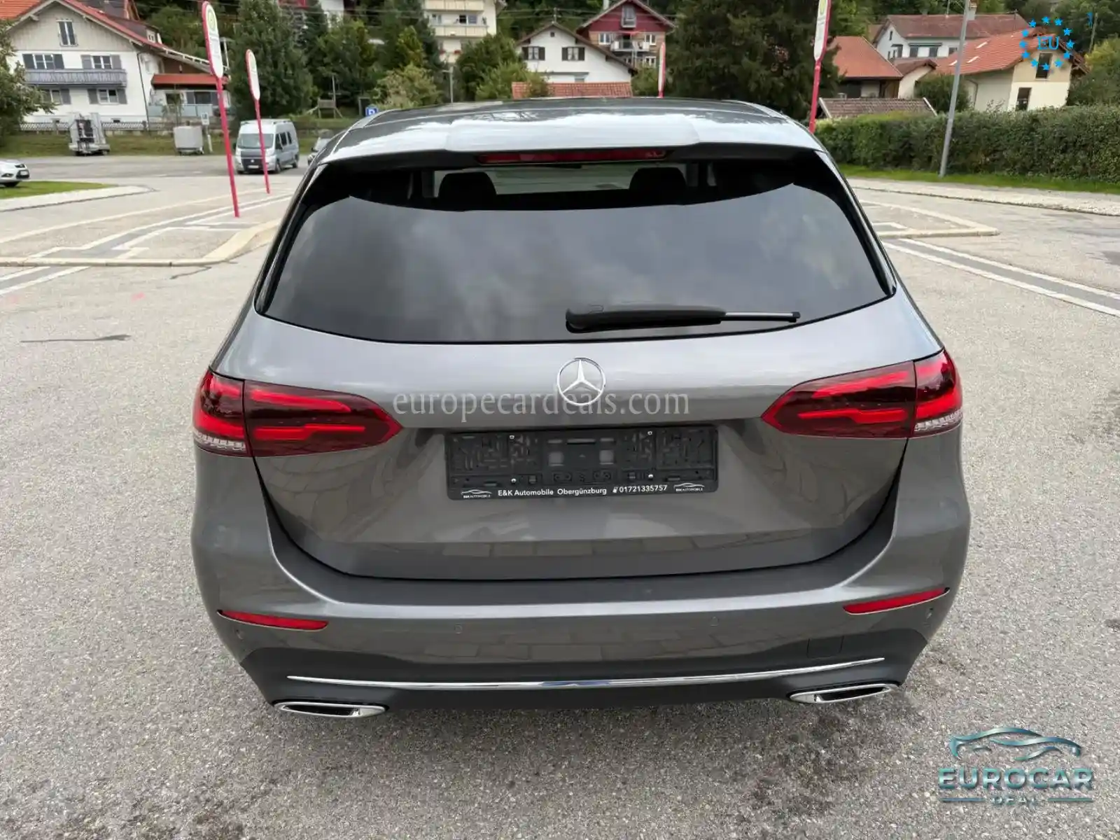 Mercedes-Benz B 220