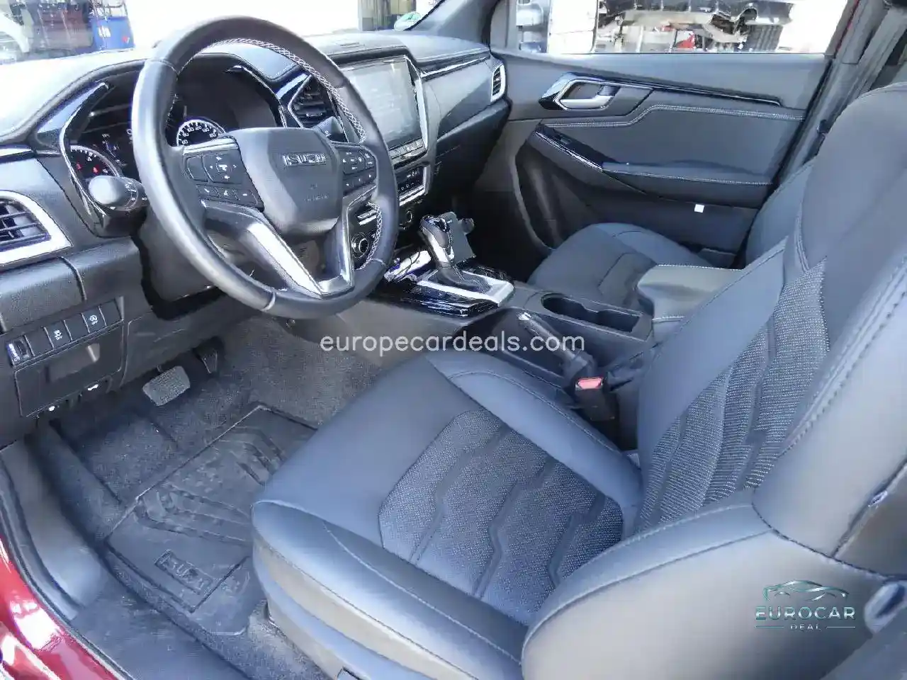 Double Cab 4WD V-CROSS