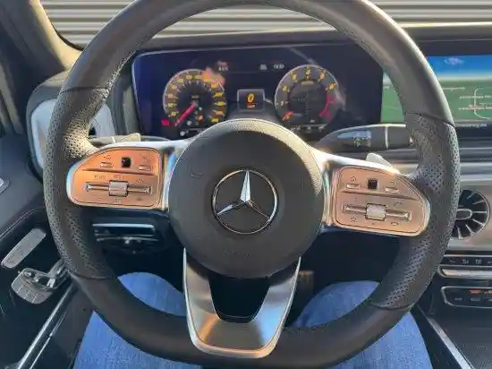 Mercedes-Benz G 500