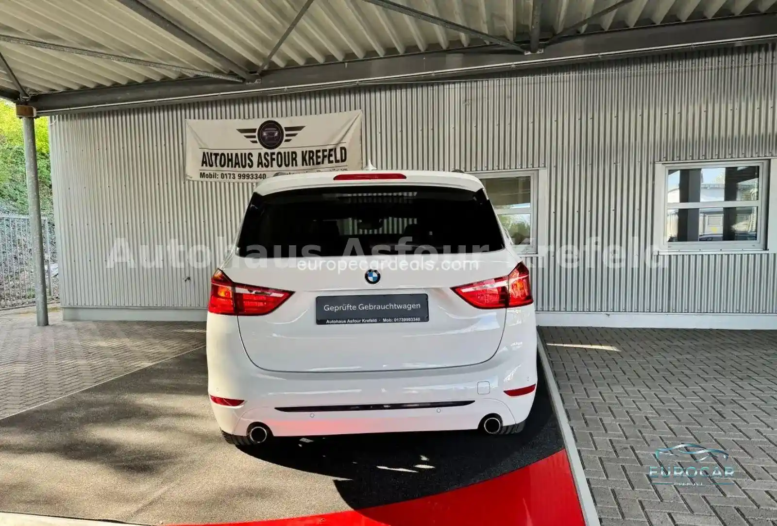 BMW 220