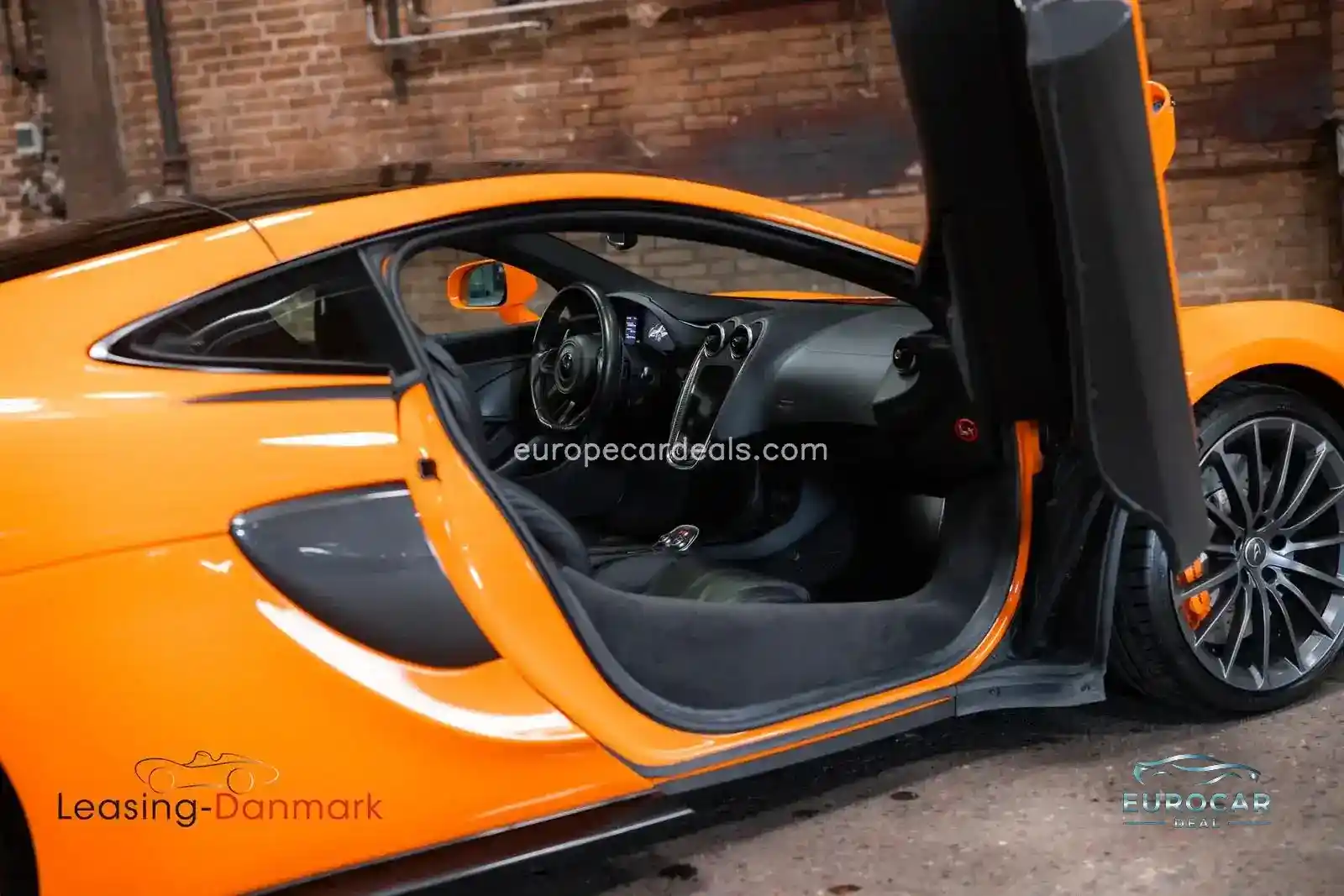 McLaren 570GT