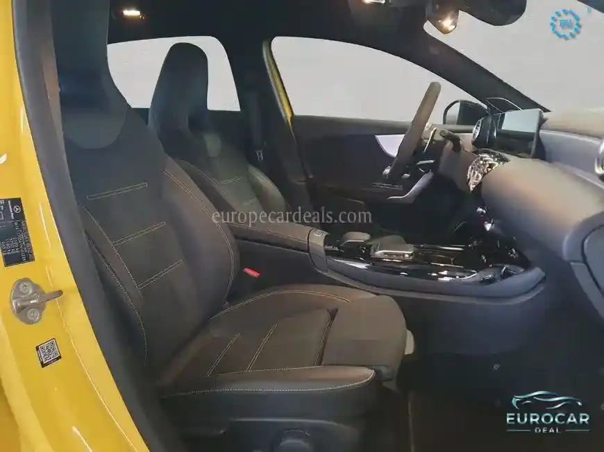 Mercedes-Benz A 45 AMG