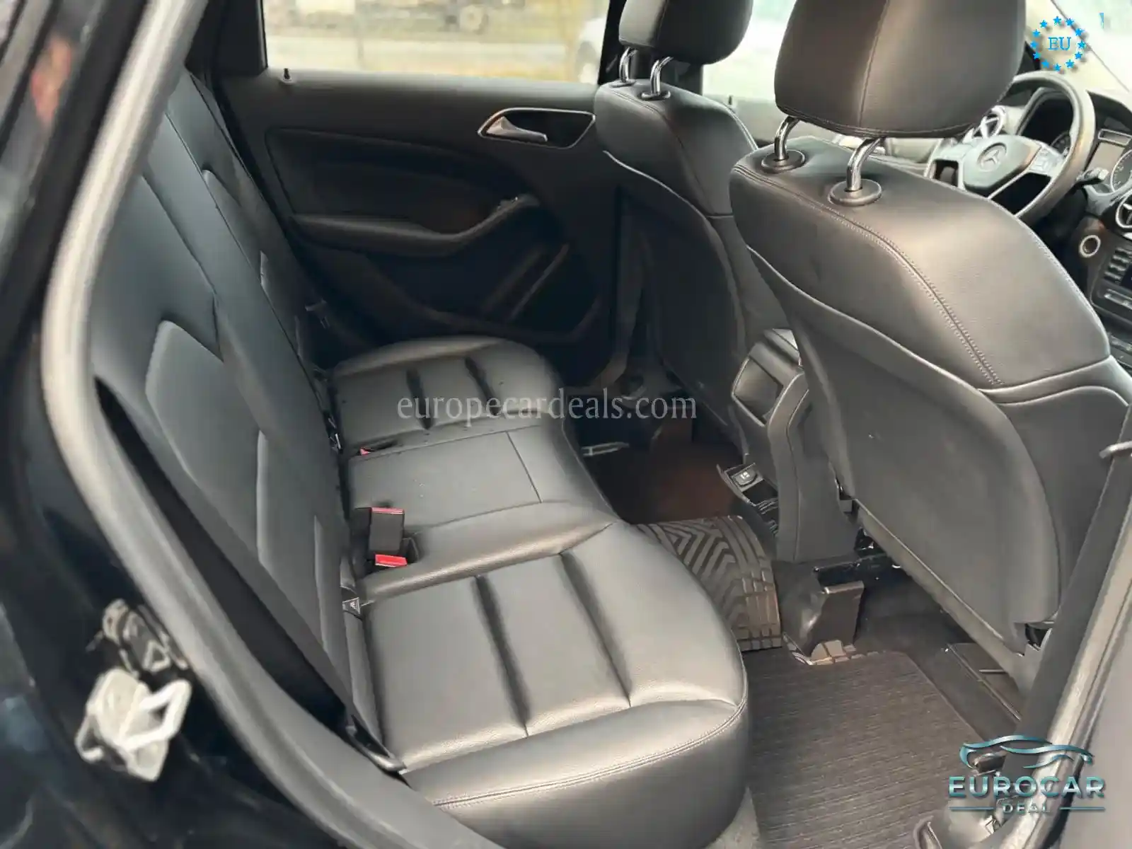 Mercedes-Benz B 200
