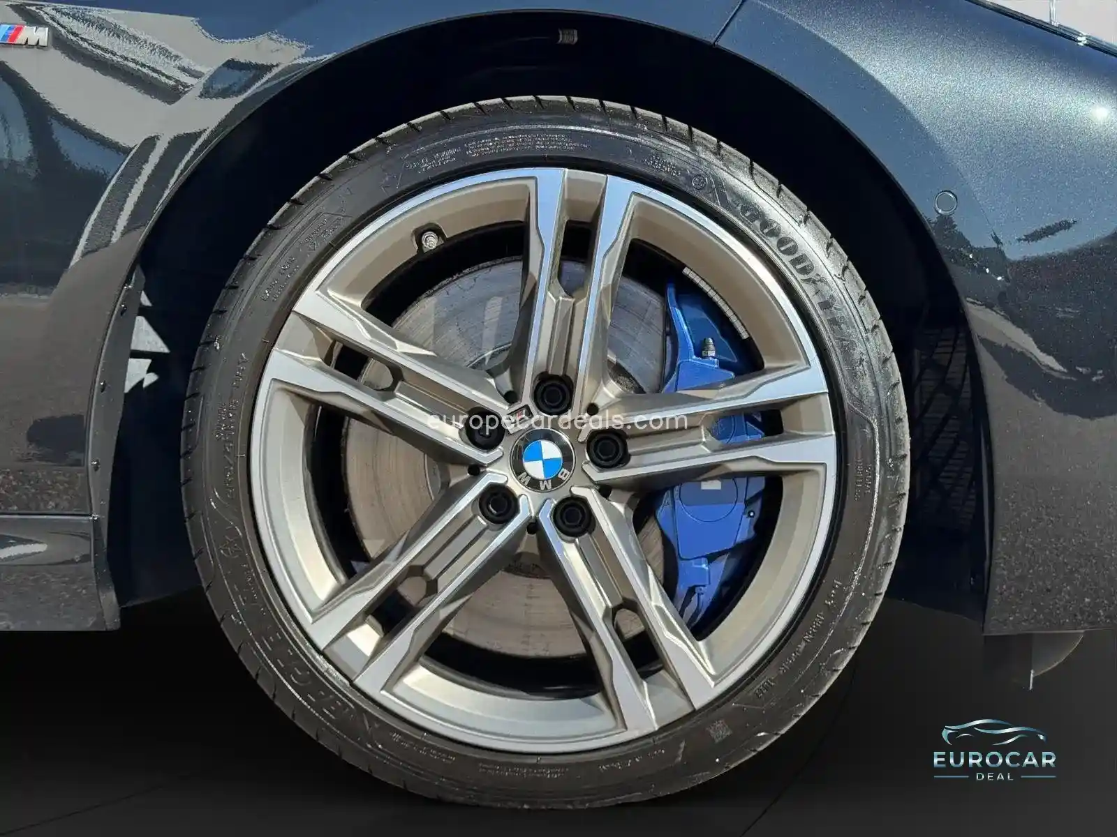 BMW M235