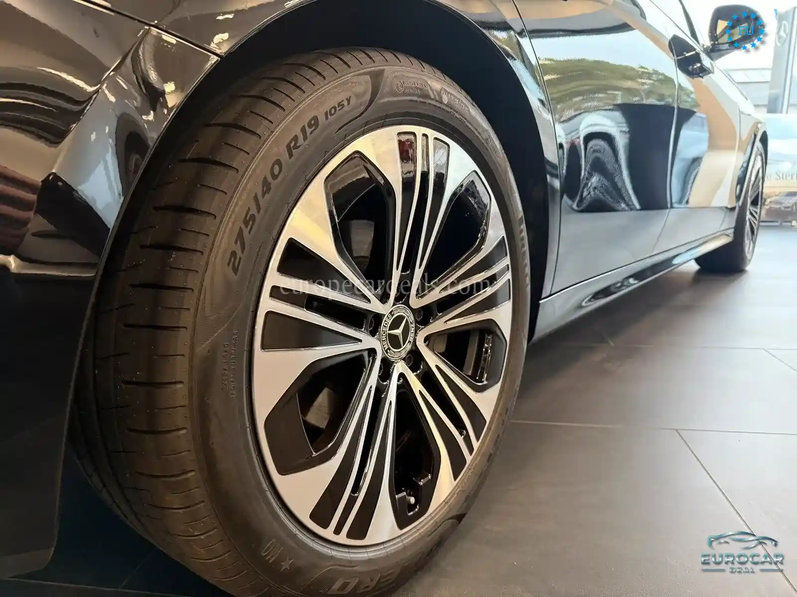 Mercedes-Benz E 200
