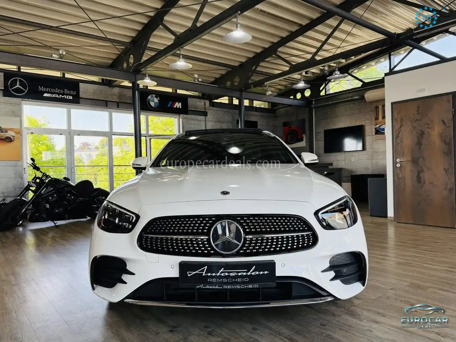 Mercedes-Benz E 200