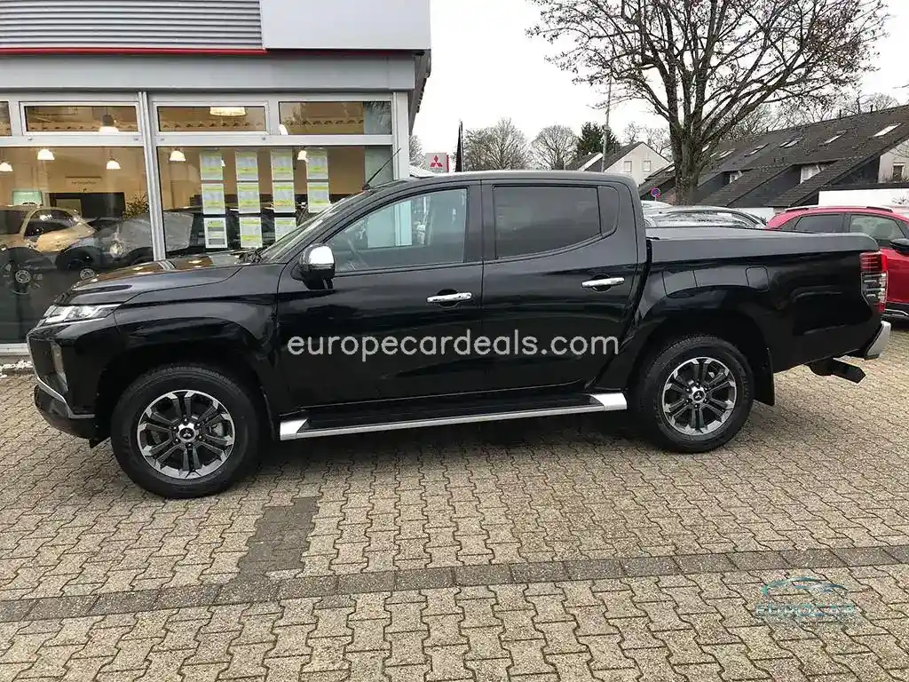 Mitsubishi L200