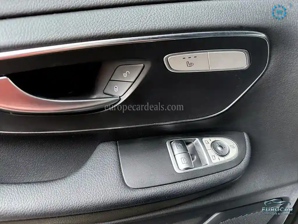 Mercedes-Benz V 250