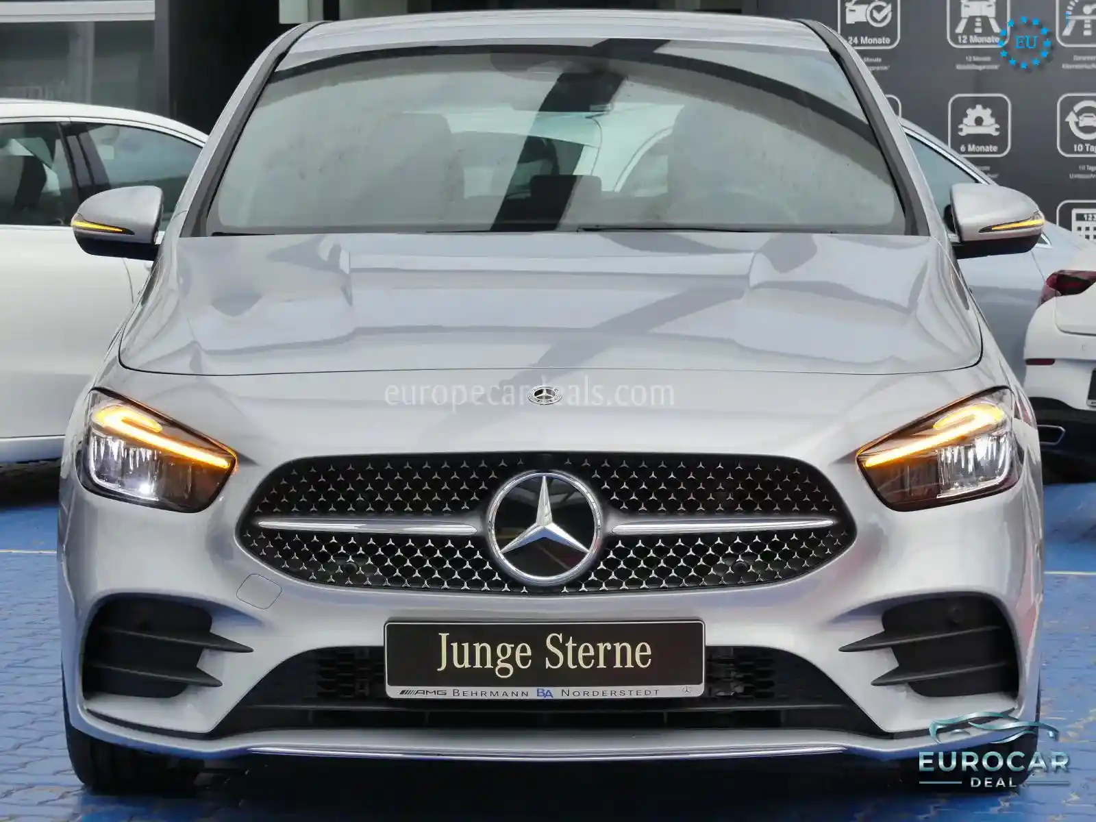 Mercedes-Benz B 180