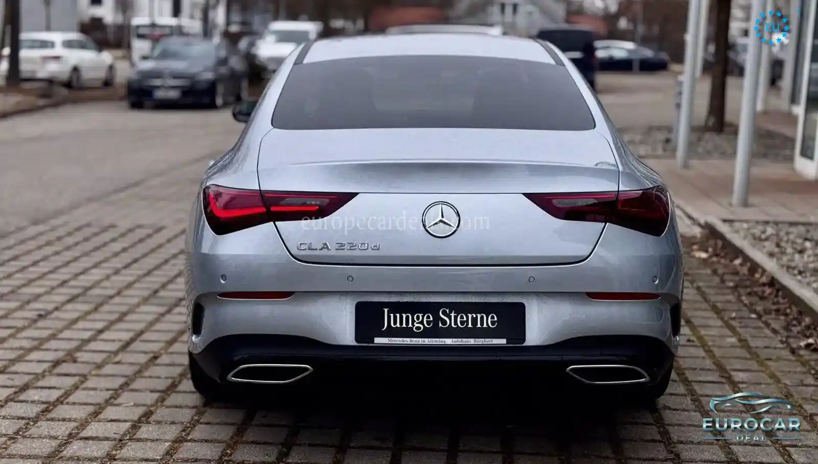 Mercedes-Benz CLA 220