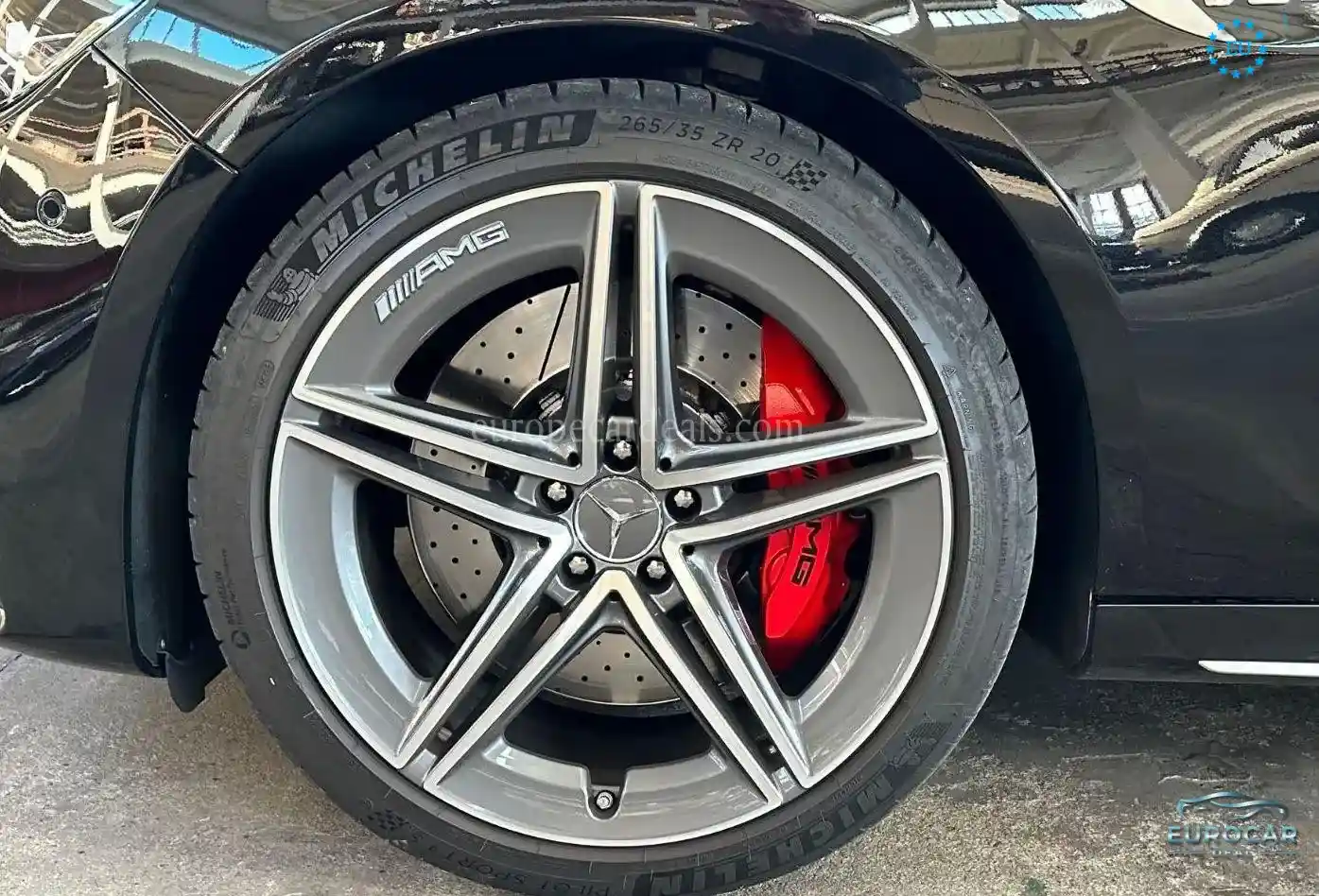 Mercedes-Benz E 63 AMG