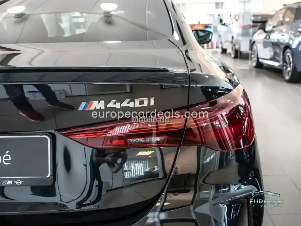 BMW M440