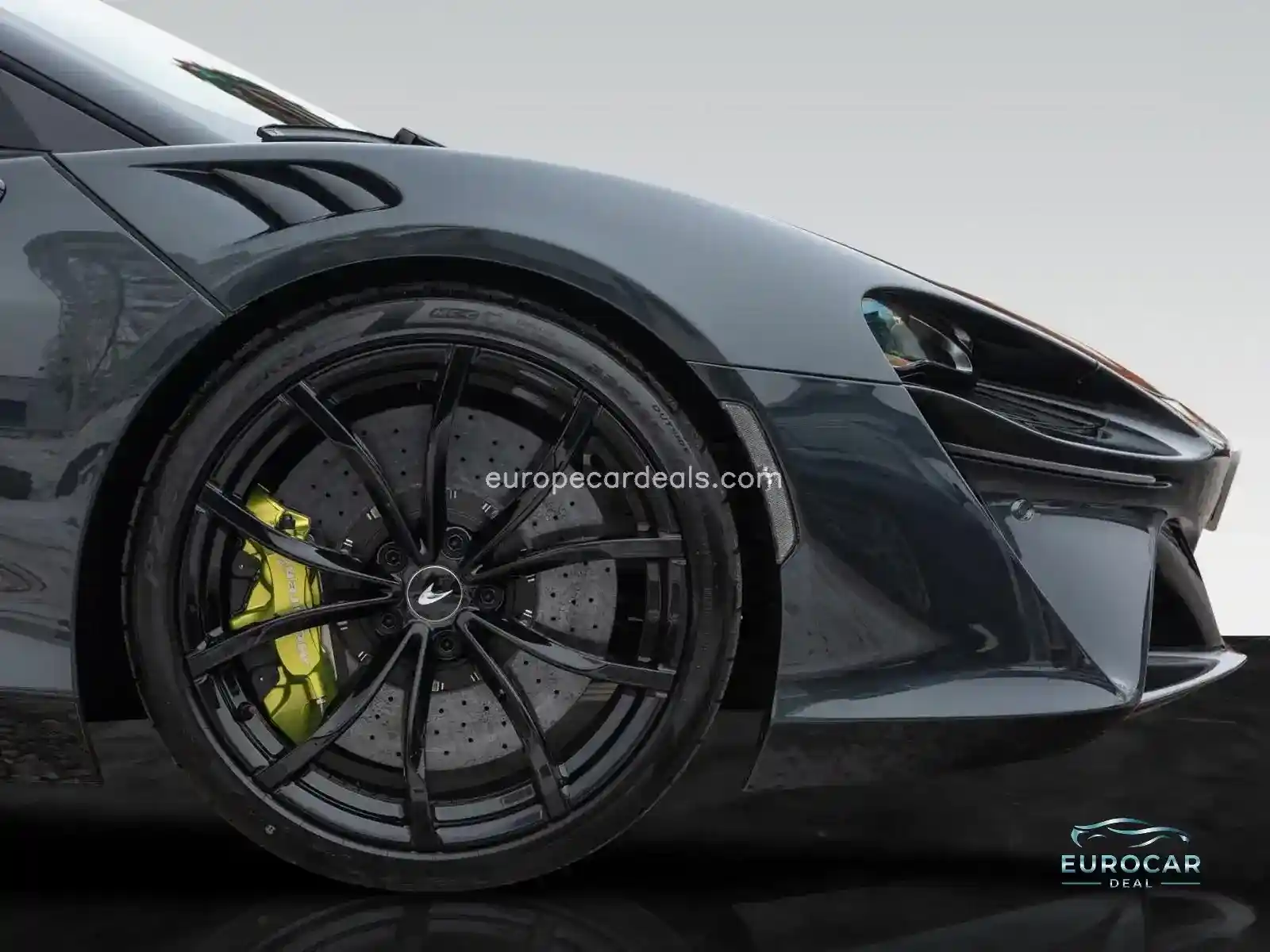 McLaren Artura