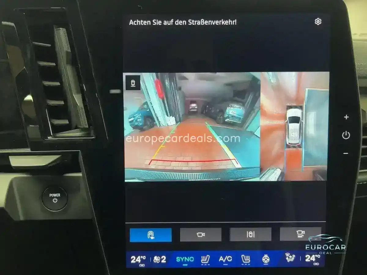 Renault Scenic E-TECH