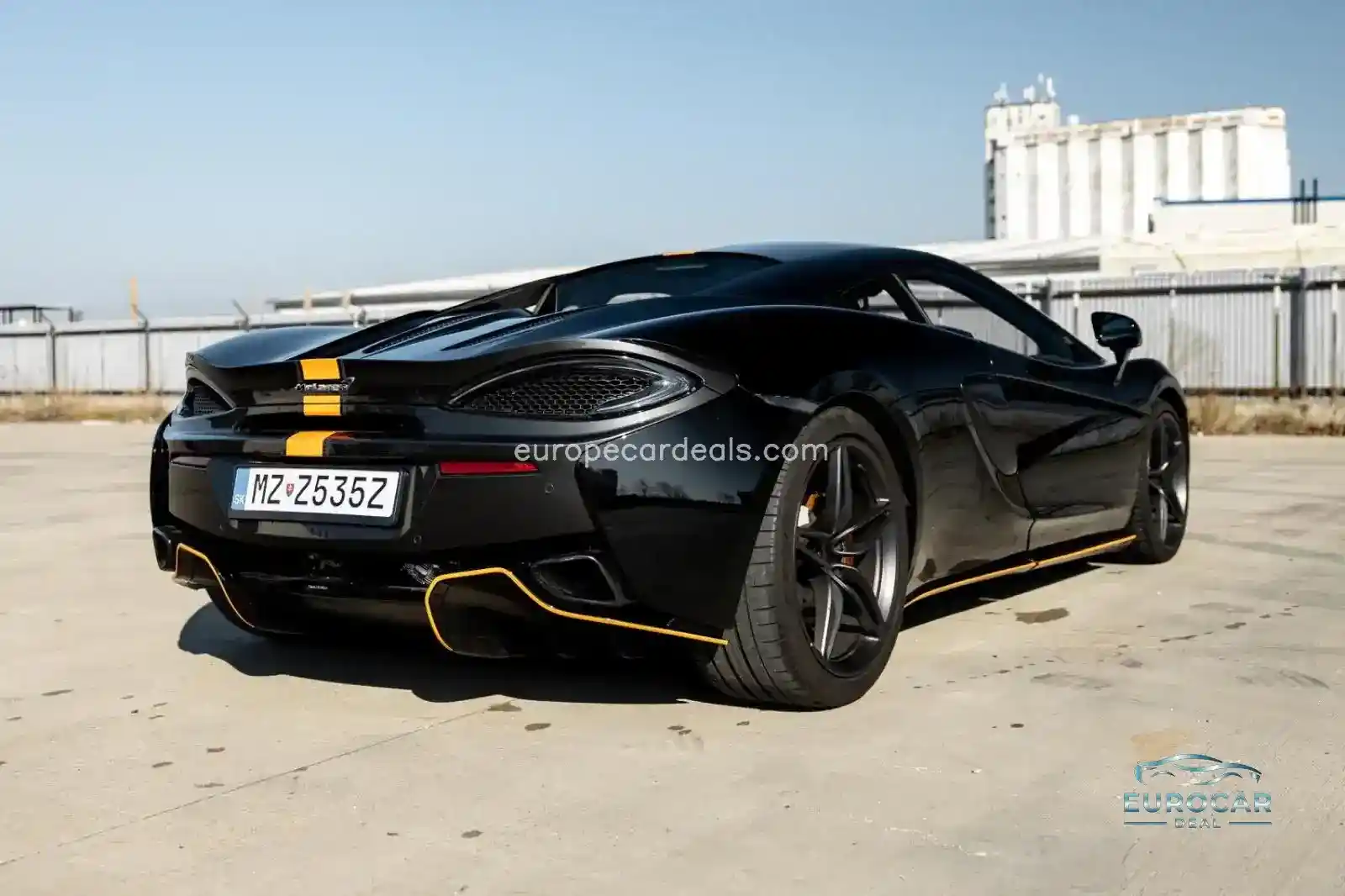 McLaren 570S