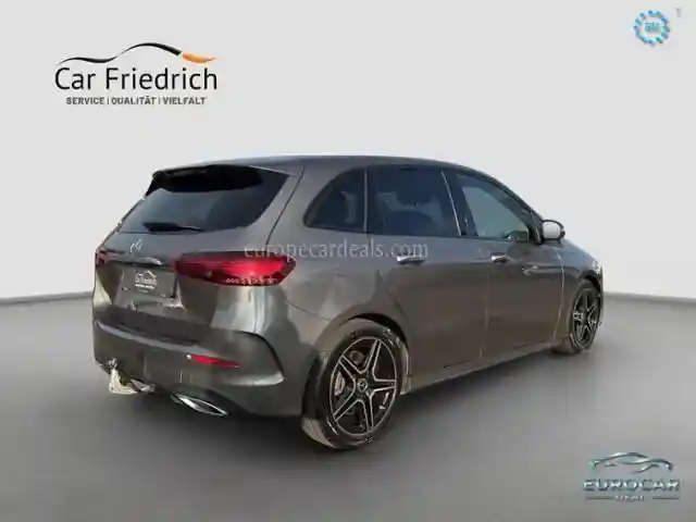 Mercedes-Benz B 220