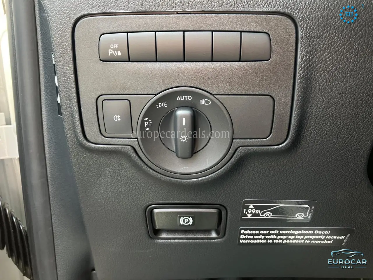 Mercedes-Benz V 220