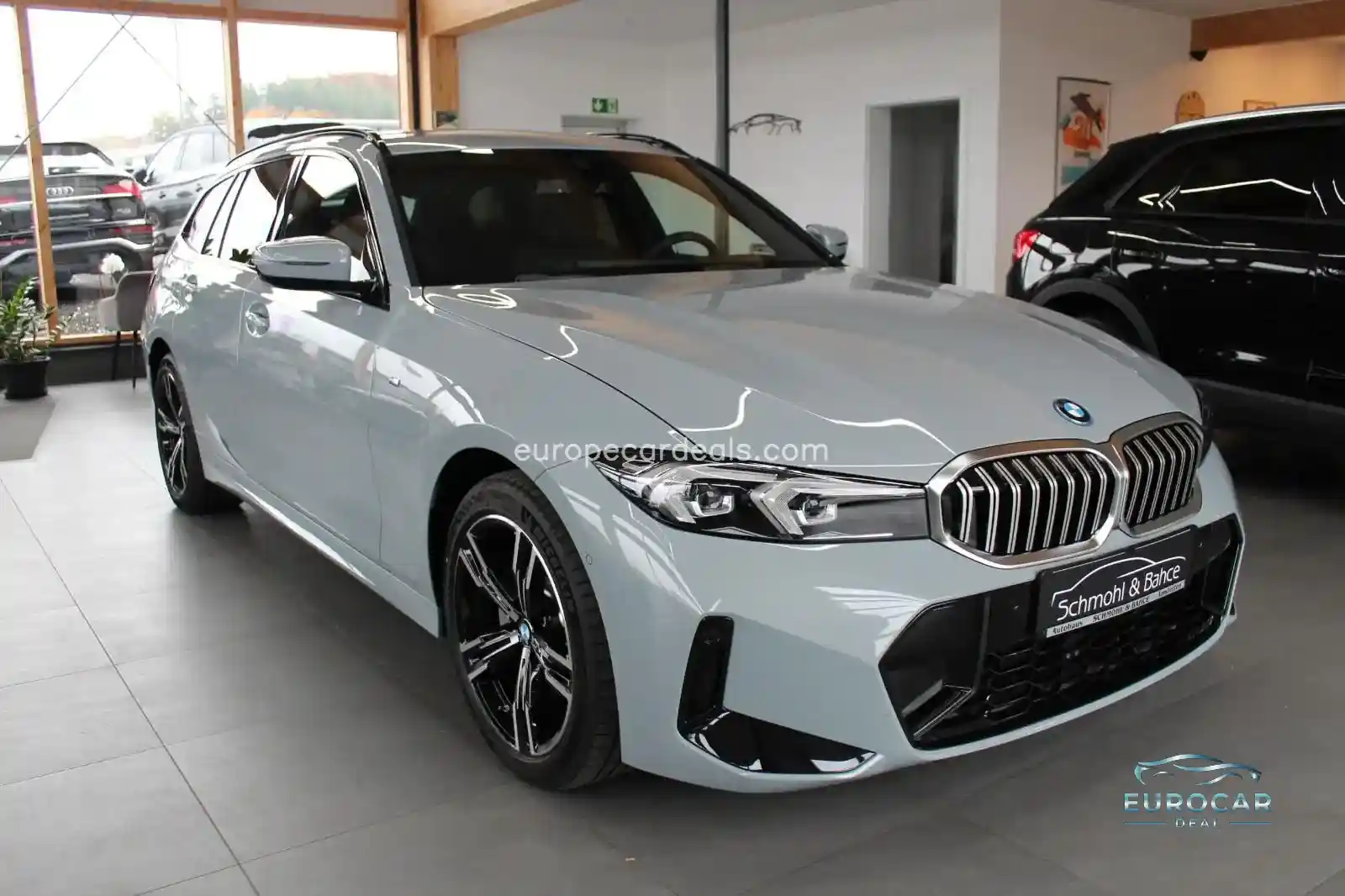 BMW 330