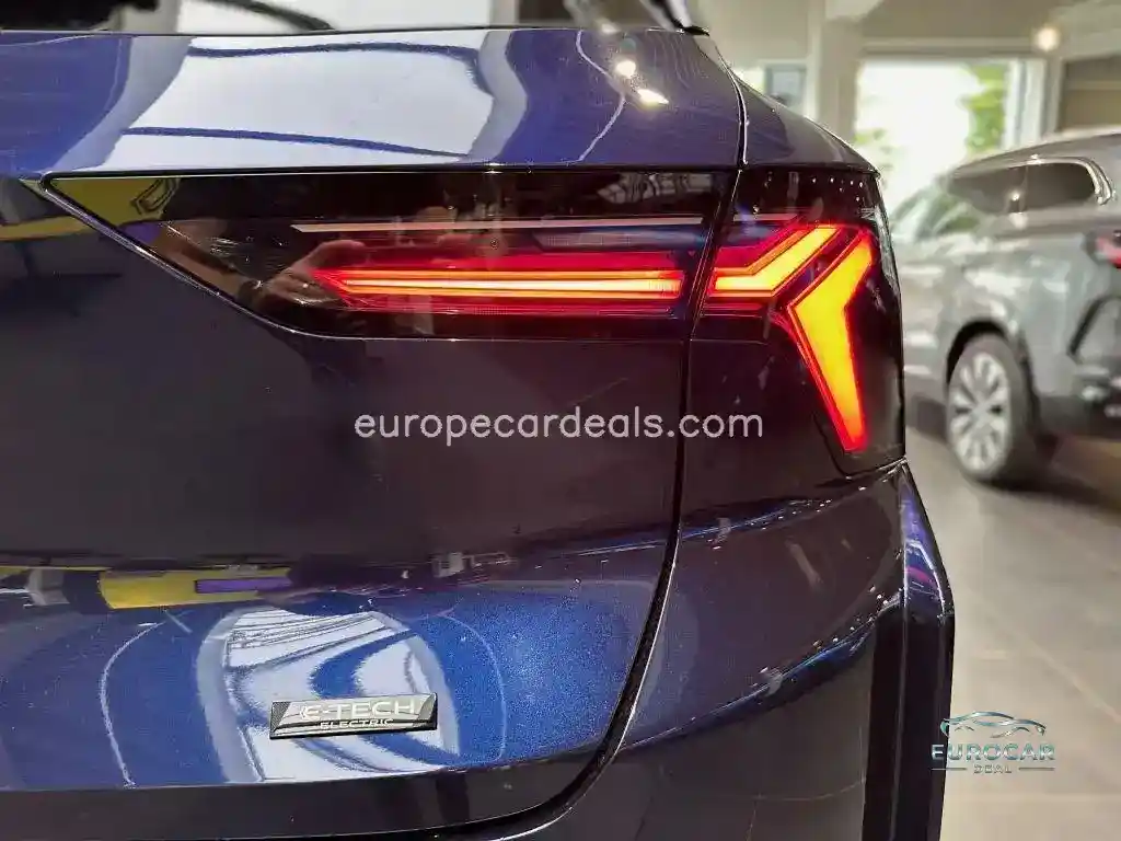 Renault Scenic E-TECH
