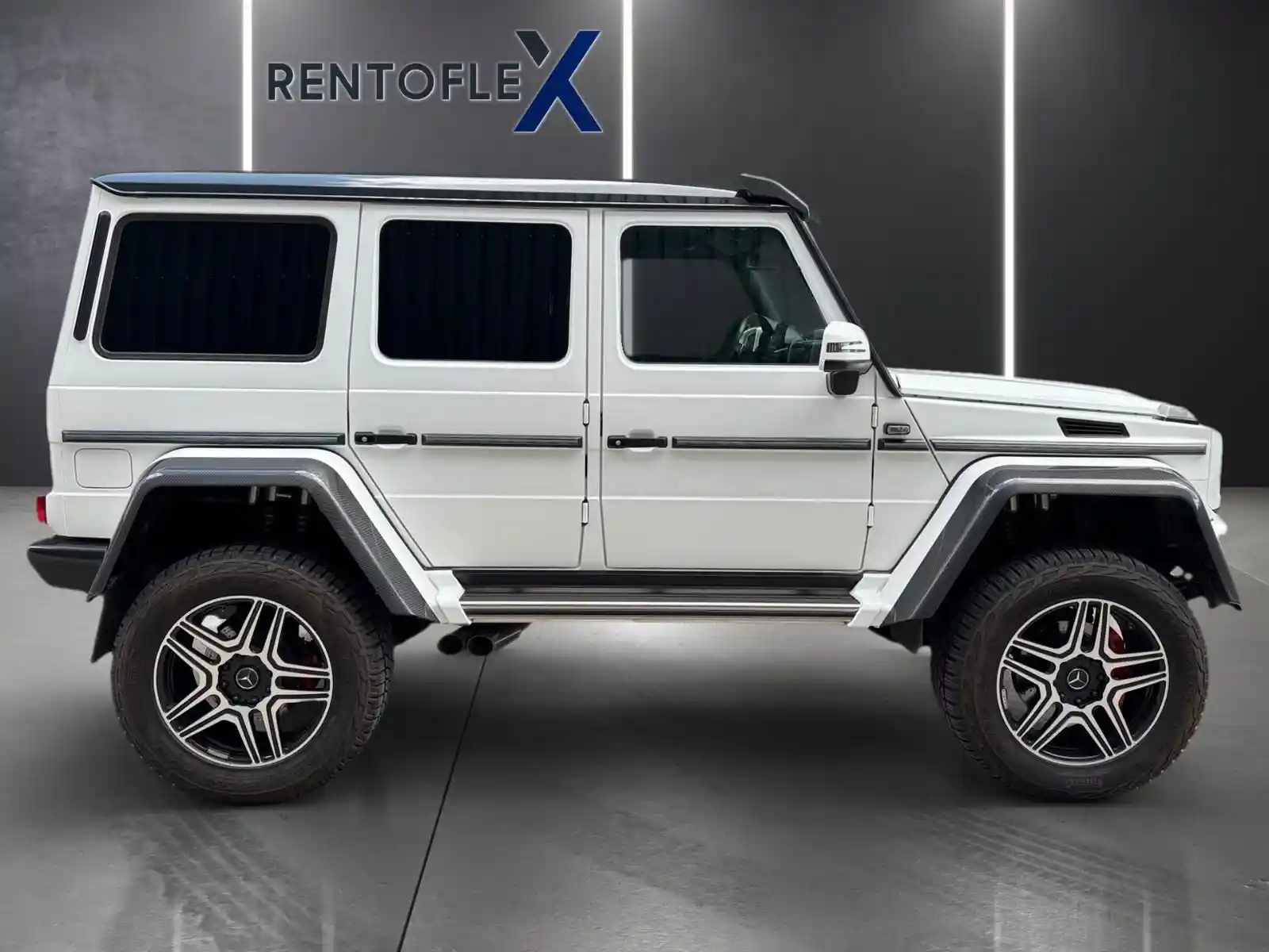 Mercedes-Benz G 500