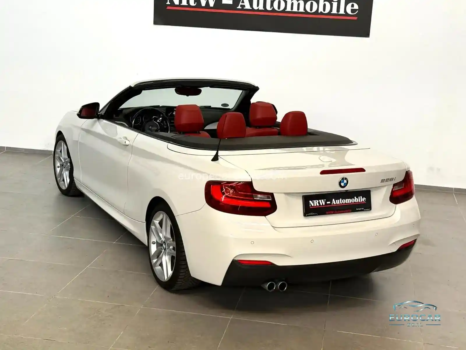 BMW 228