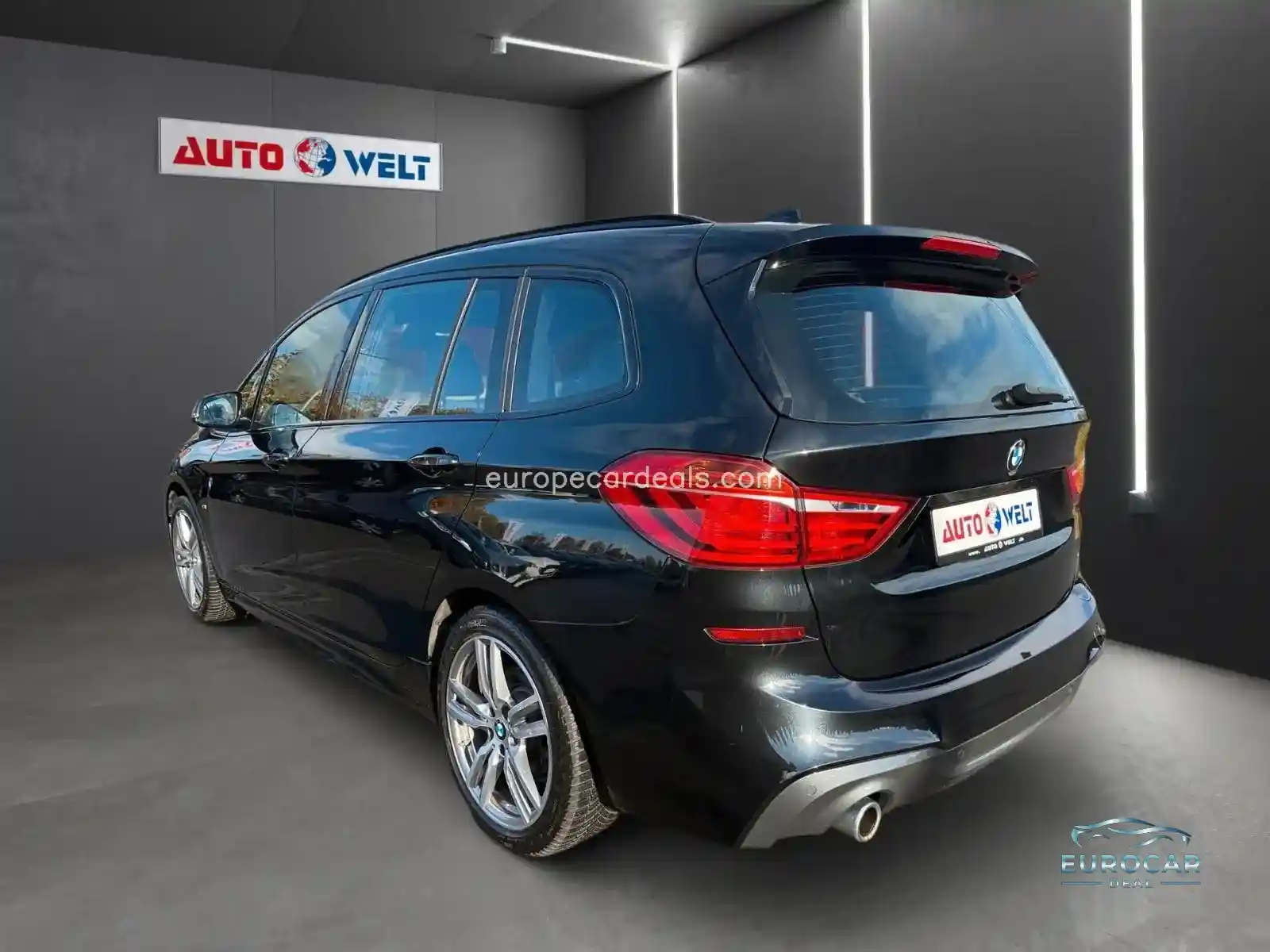 BMW 218